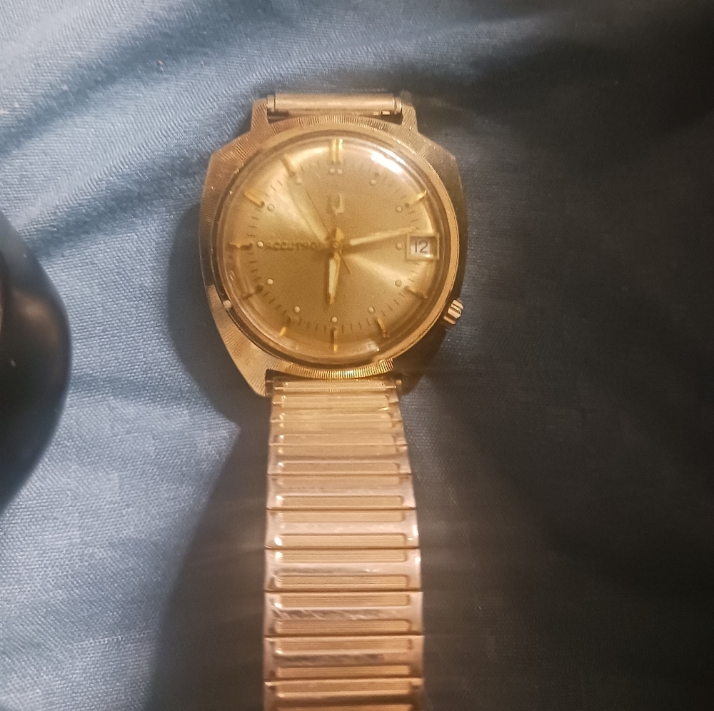 Men's watch